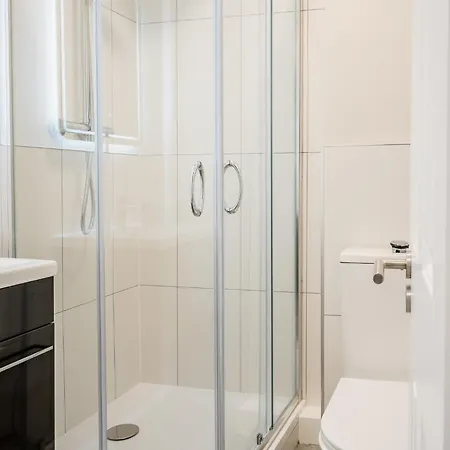 Koula Aparthotel Dun Laoghaire